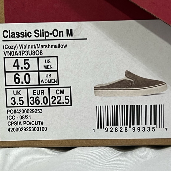 BRAND NEW VANS SLIDES FAUX FUR INSIDES - Picture 3 of 4